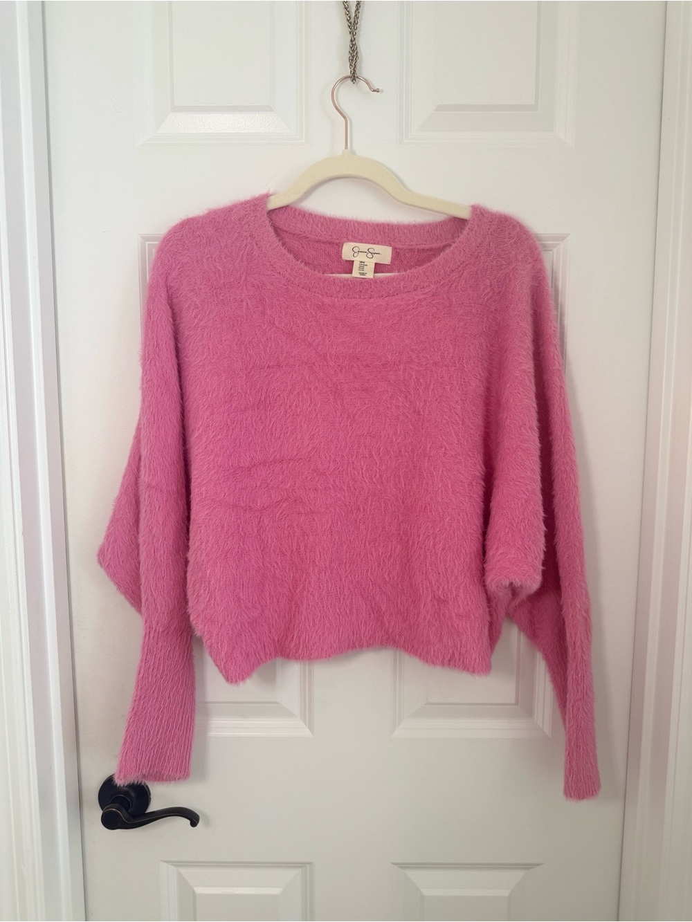 Jessica Simpson Pink Fuzzy Batwing Sleeve Sweater 💖